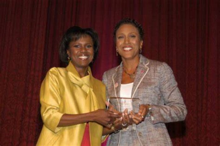 Deborah Roberts and Survivor honoree Robin Roberts of ABC News with the