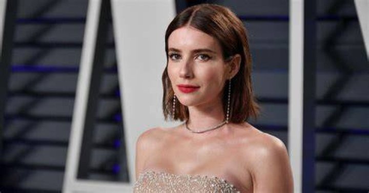 Did Emma Roberts Get a Nose Job? She Says She Broke It on 'AHS' Set
