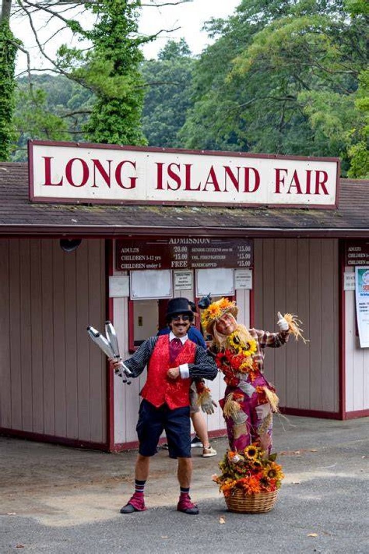 Do This Long Island Events December 1824