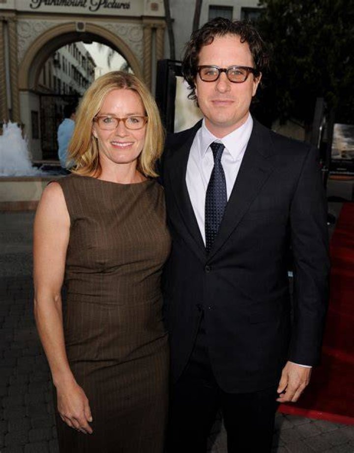 Elisabeth Shue Has Been Married for More Than 20 Years What to Know