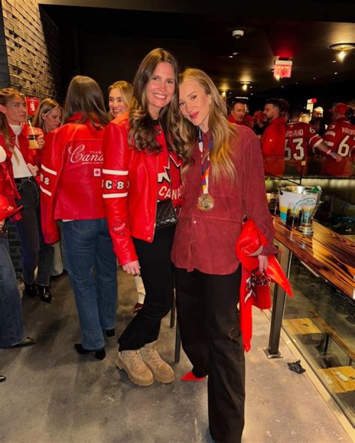 Is Sidney Crosby A Father? Exploring Family Details