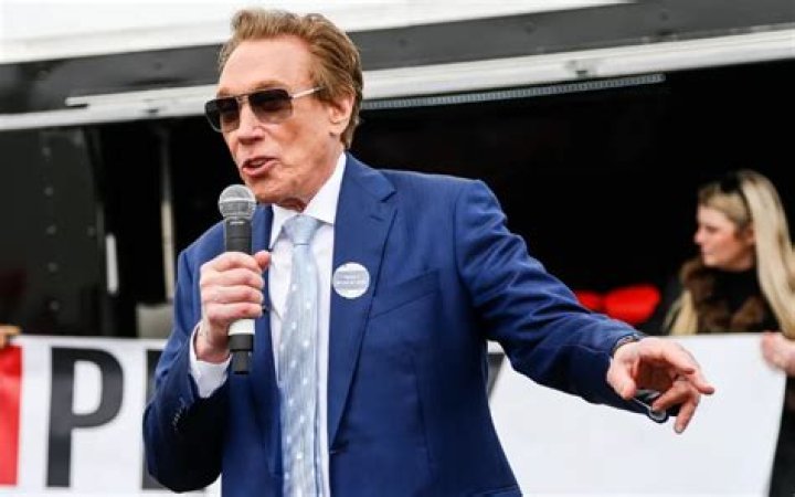 Joan Jett's Remarkable Net Worth: Unveiling The Riches Of A Rock Icon