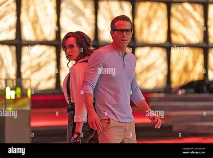 Jodie Comer and Ryan Reynolds film scenes for action film Free