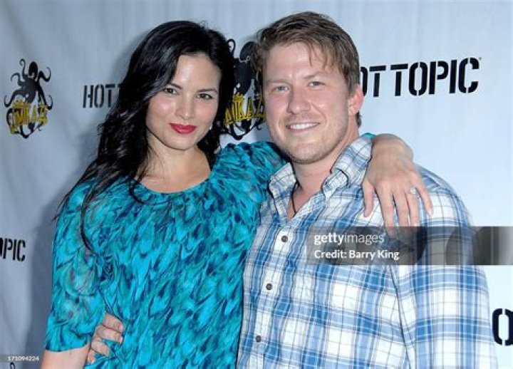 Keith Andreen Learn about his Wife and Net Worth on eCelebrityFacts