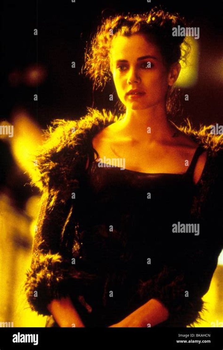 Mia Kirshner The Crow Wiki Fandom