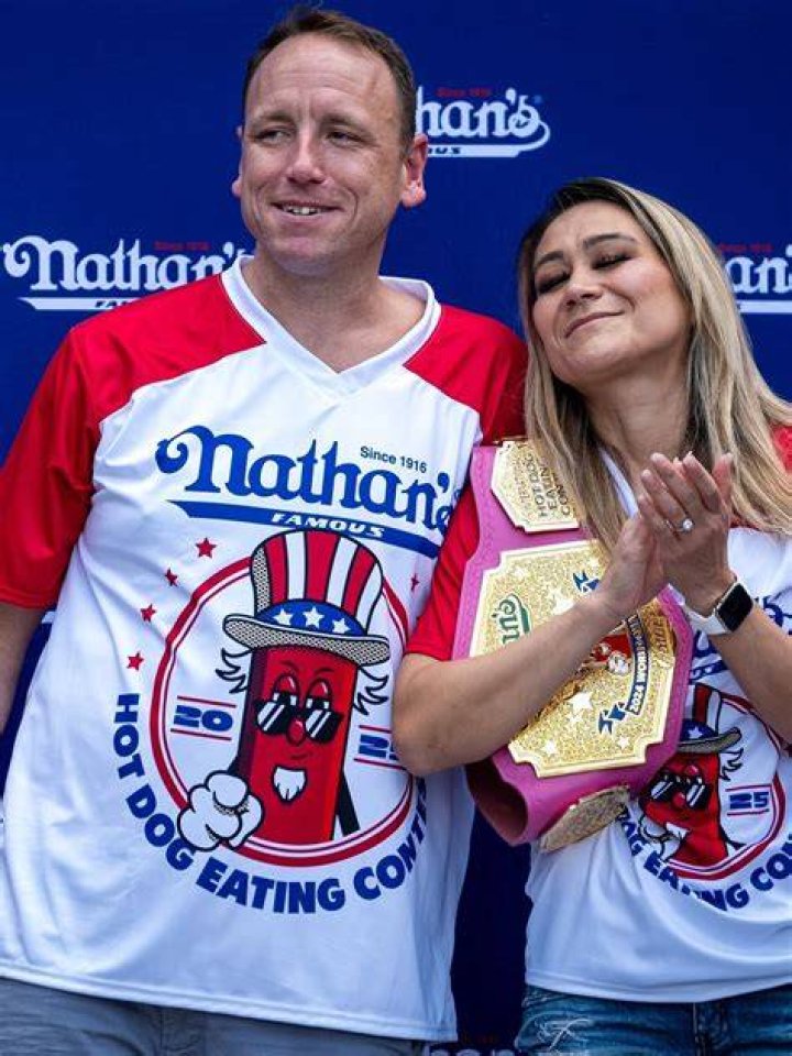 Neslie Ricasa Wiki, Bio, Age, Height, Instagram, Joey Chestnut