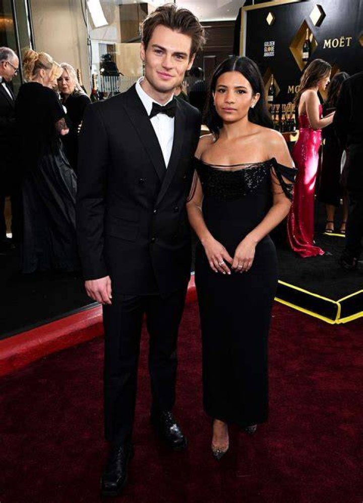 Nikki Rodriguez Noah Lalonde Girlfriend