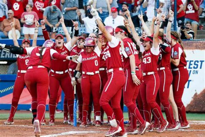 Oklahoma Softball Sooners 'Remain Hopeful' Jordy Bahl Will be Available for Super Regionals