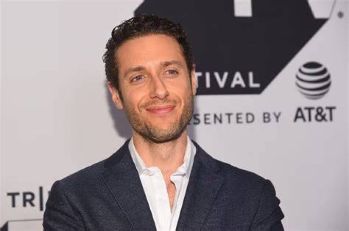 Paulo Costanzo 2024 dating, net worth, tattoos, smoking & body facts