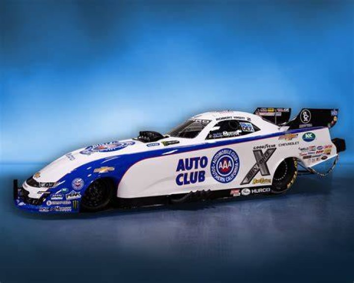 ROBERT HIGHT AND AUTO CLUB CHEVY CARRY REGULAR SEASON CONFIDENCE INTO