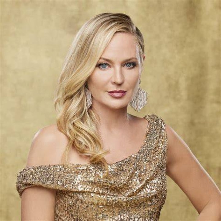 Sharon Case's Plastic Surgery The Untold Truth!