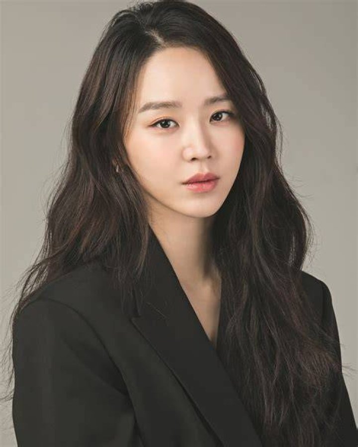 Shin Hye Sun Profile, Interesting Facts, Boyfriend, Ideal Type, Dramas
