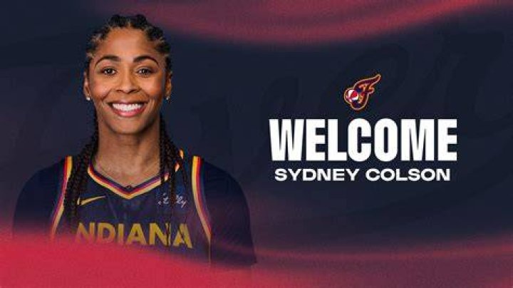 Sydney Colson's Girlfriend Held a Suprise Viewing Party For Her