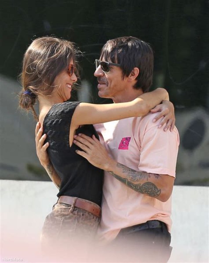 Uncovering The Age Gap In Anthony Kiedis's 2024 Romance