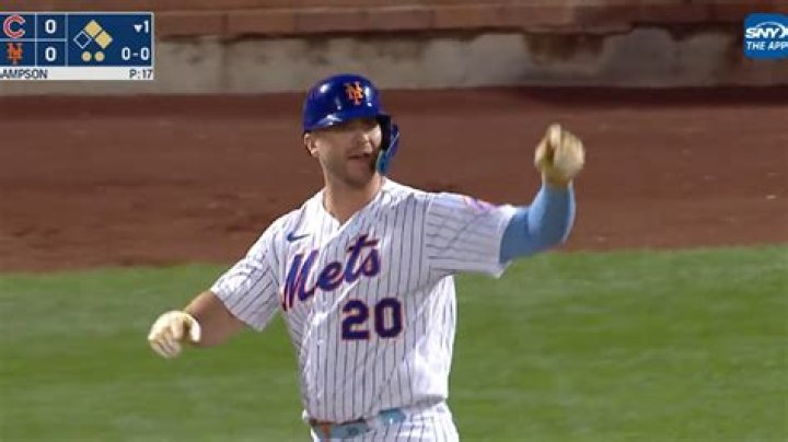 Video Pete Alonso has words for Cubs pitcher after walk