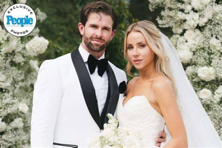 Who Is Jed Wyatt From The Bachelorette? POPSUGAR Entertainment