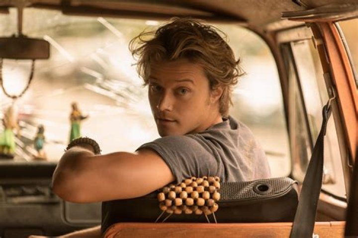 Who Plays JJ in 'Outer Banks'? Here's What We Know About the Actor