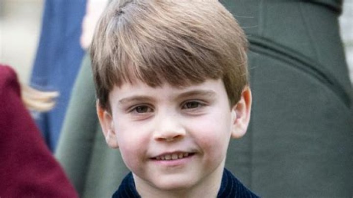 Why does Prince Louis nearly always wear shorts? HELLO!
